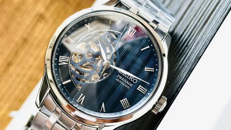 So sánh đồng hồ Nhật Bản và đồng hồ Thụy Sỹ